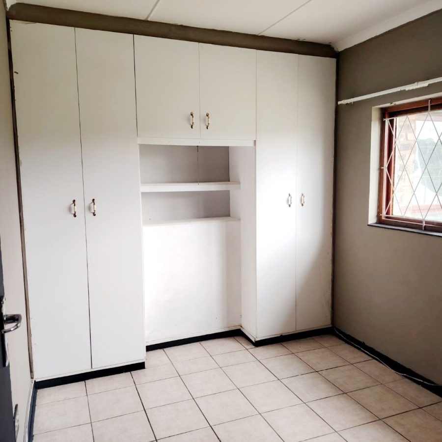To Let 2 Bedroom Property for Rent in Amalinda Eastern Cape